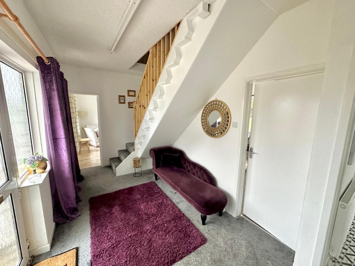 Three Bedroom Rural, Relaxing And Peaceful,Dogs Welcome! With Cymru Holidays Abergavenny Luaran gambar