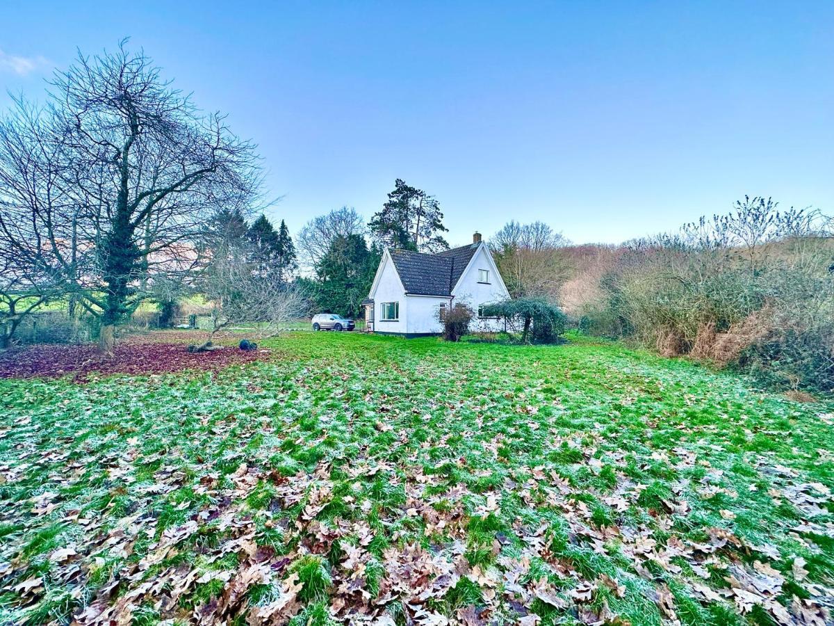 Three Bedroom Rural, Relaxing And Peaceful,Dogs Welcome! With Cymru Holidays Abergavenny Luaran gambar